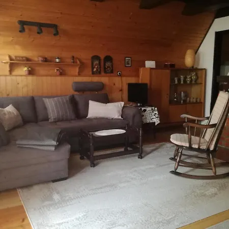 Feriehus Hugo's House Rakitna