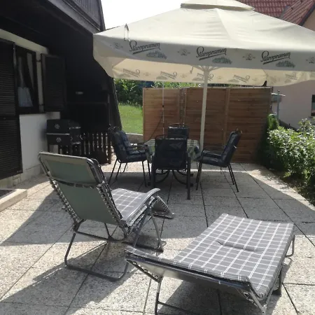 Hugo's House Σπίτι διακοπών Rakitna