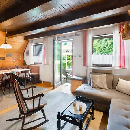 Hugo's House Rakitna