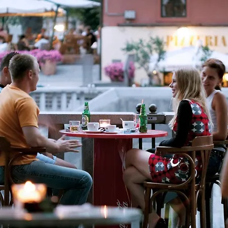 Hugo's House * Rakitna